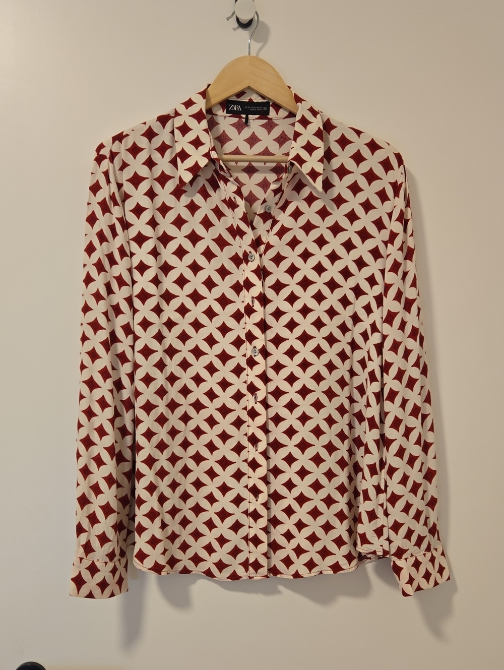 Zara Red & Cream Geometric Button-Front Shirt